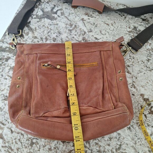 Sundance Brown Leather Crossbody - Picture 11 of 13